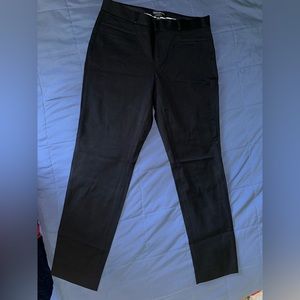 Banana Republic black dressing pants. Size 6